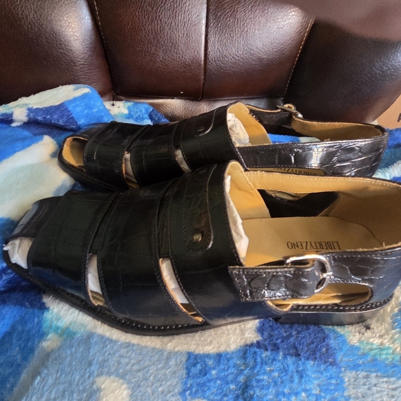 LIBERTYZANO MENS CLOSED TOE SANDALS 11 BLACK - Picture 11 of 13